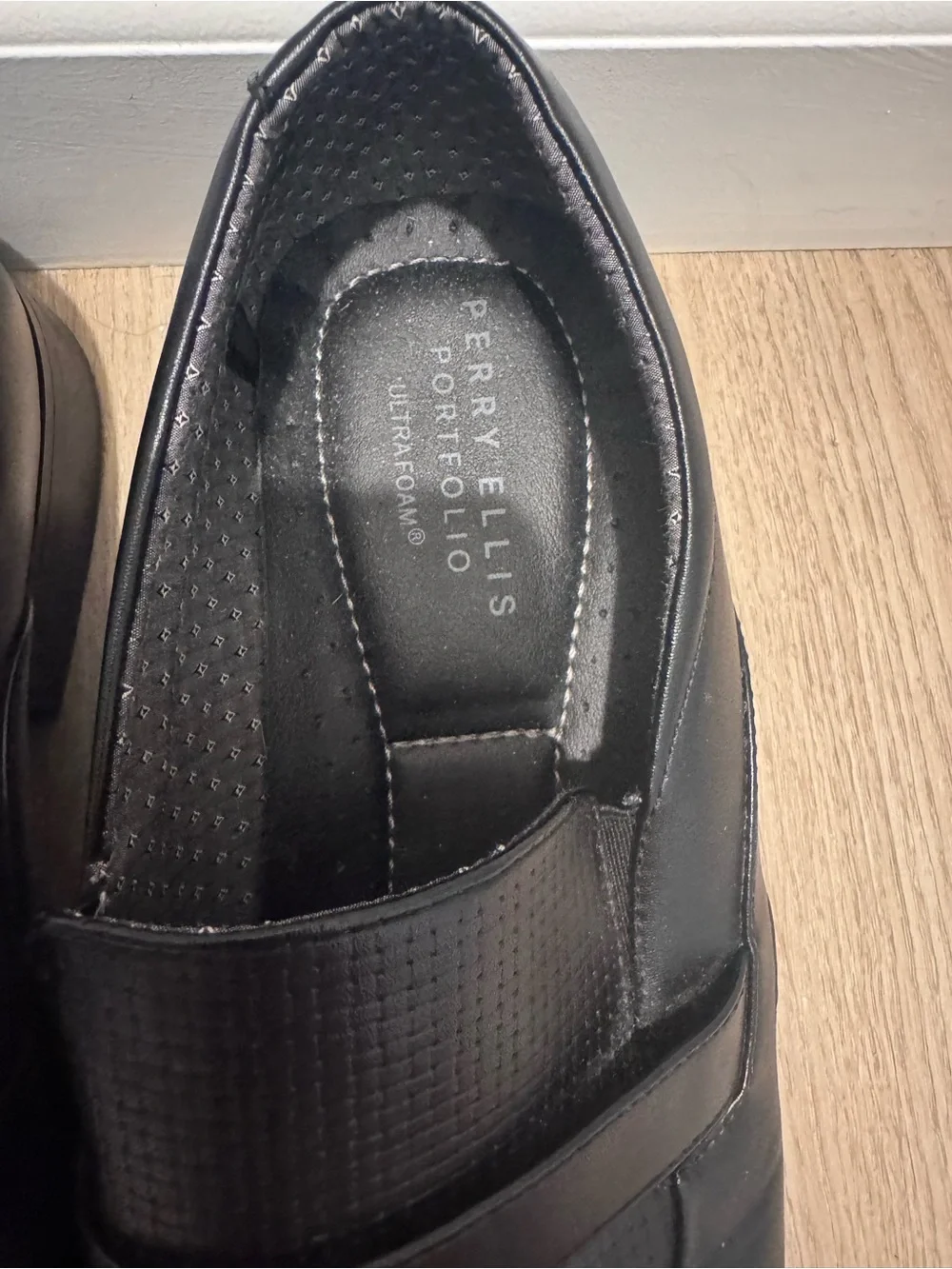 Perry Ellis Black Textured Slip-On Dress Loafers